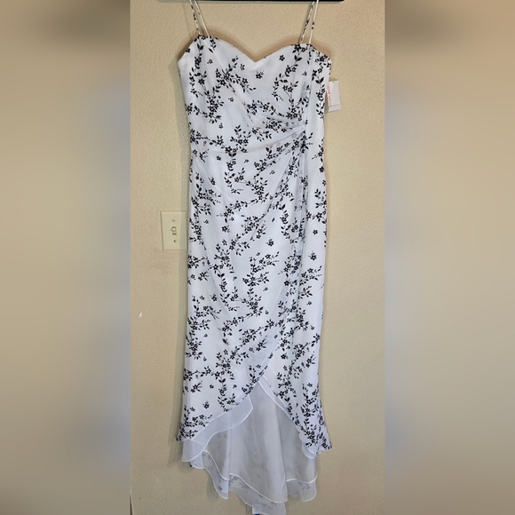 Floral Spaghetti Strap High/Low Hem Prom Dress - Picture 10 of 12